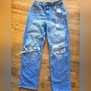 Hollister Ultra High-Rise Ripped Light Wash Dad Jeans Women's Sz 8